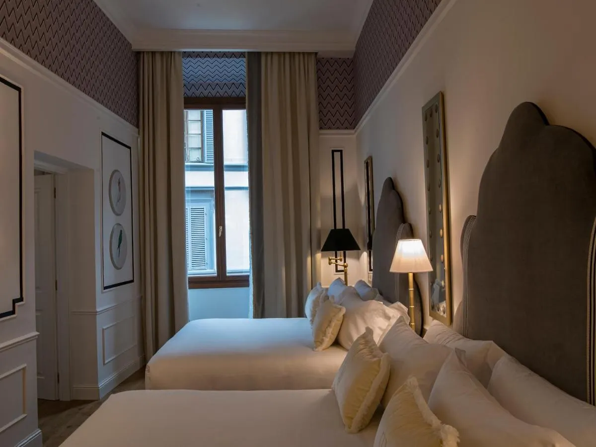 *****  Hotel Il Tornabuoni The Unbound Collection By Hyatt Florencia Italia